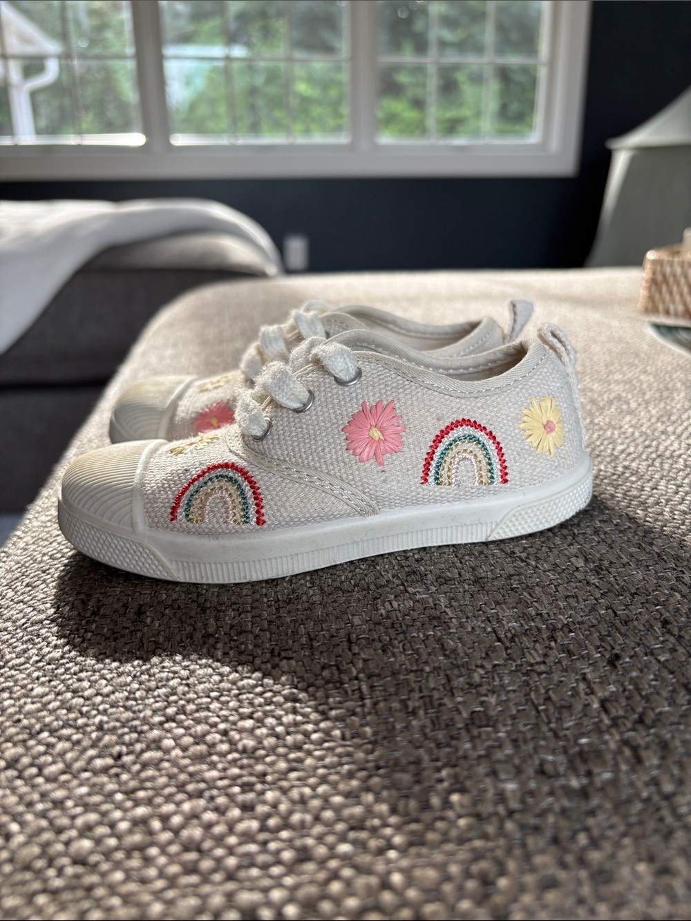 Zara Toddler White Canvas Sneakers with Rainbow & Flower Embroidery